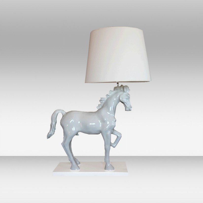 Biała lampa stojąca 81cm ozcan 1002t biała koń design